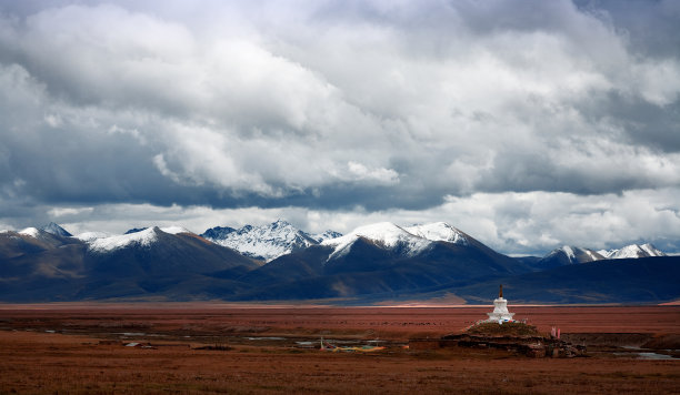 中国昆仑山的风景图片下载