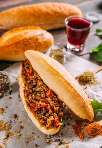 传统土耳其食品Kokorec图片下载