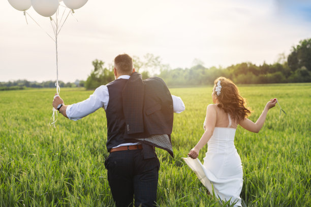 就结婚了图片下载