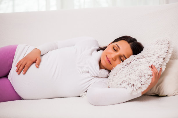 孕妇在家图片下载