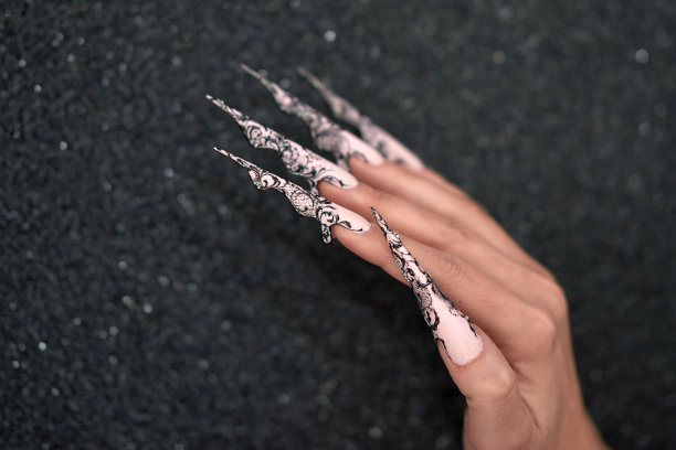 时装模特手长指甲图片下载