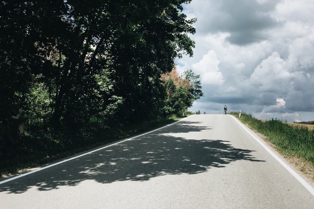 骑自行车图片下载