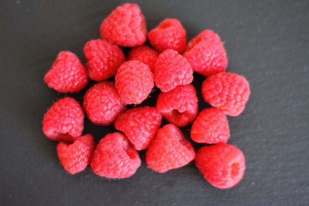 新鲜的树莓图片下载