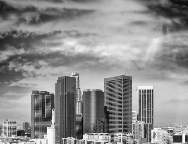 日落时美丽的洛杉矶天际线，加利福尼亚图片下载