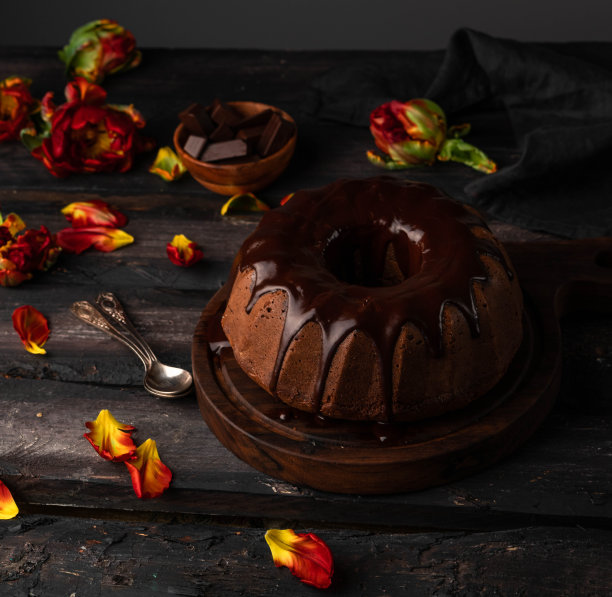 巧克力一盘蛋糕图片下载