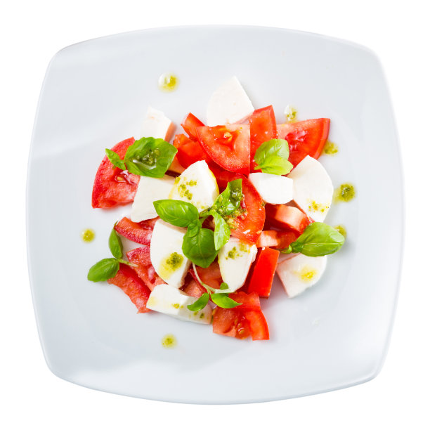卡普里沙拉配新鲜番茄，马苏里拉奶酪和罗勒香草图片下载