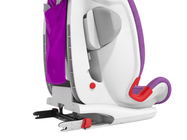 婴儿汽车座椅紧固系统3d渲染上的白色没有阴影图片下载