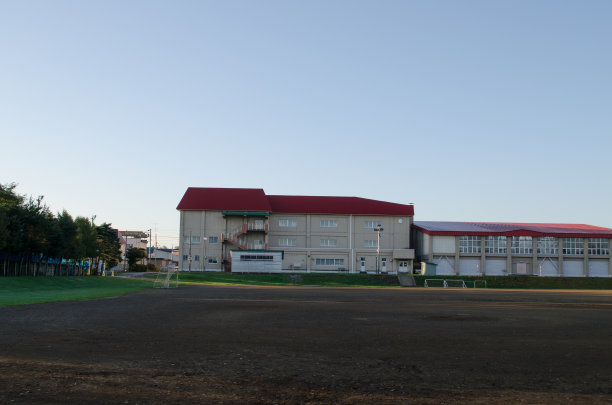 清晨教学楼图片下载