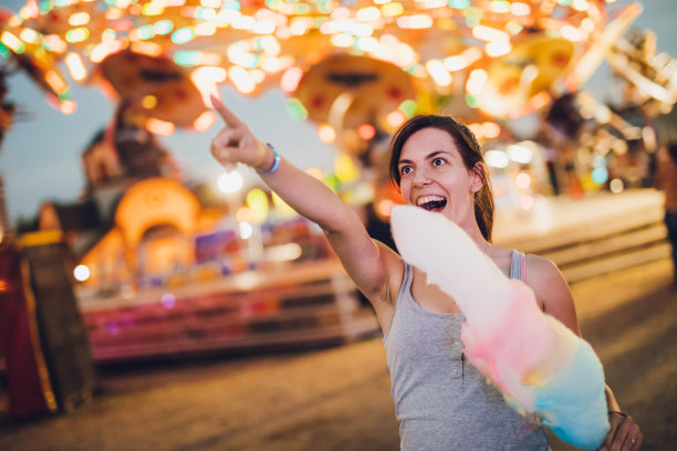 我们去兜兜风吧!图片下载