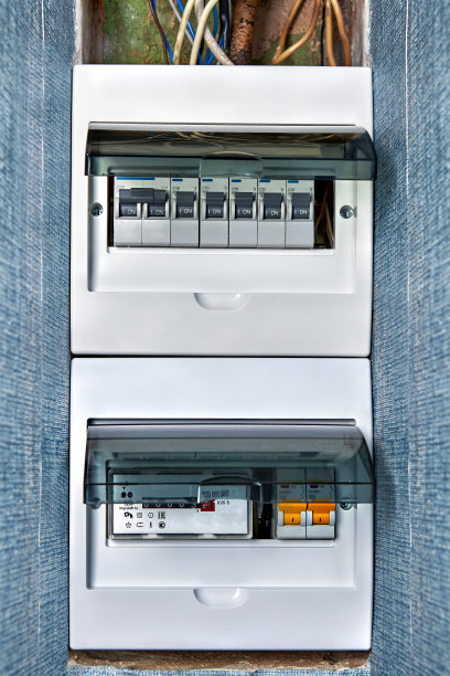 家用电器开关板配电表。图片下载