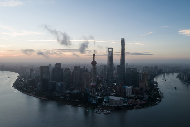 鸟瞰图陆家嘴，上海城市，黎明图片下载