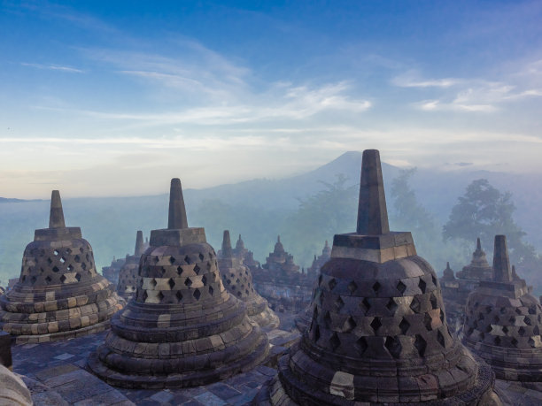 婆罗浮屠，或巴拉巴拉多，印度尼西亚日惹。图片下载