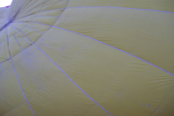 土耳其，早上准备热气球图片下载