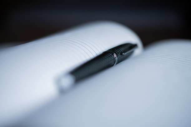 笔和笔记本图片下载