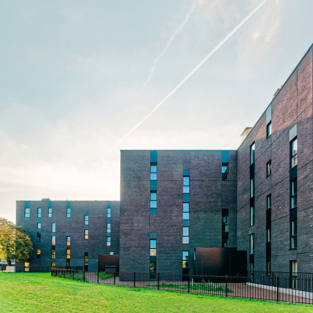 现代玻璃住宅建筑图片下载