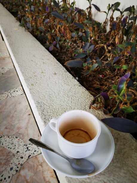 过量的咖啡图片下载