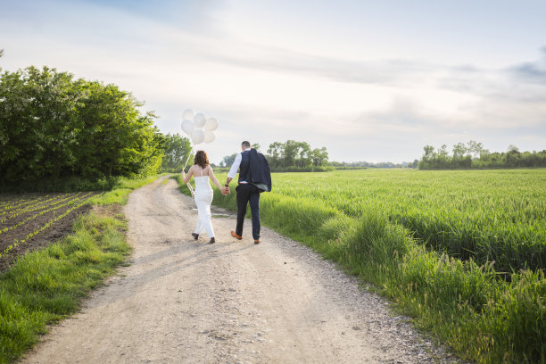 就结婚了图片下载