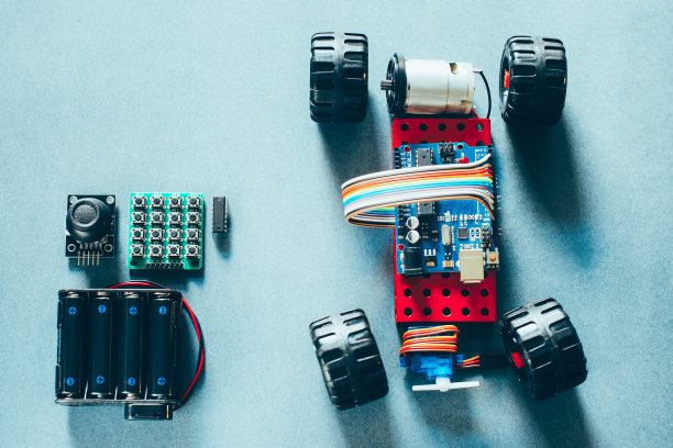 电子工程建设钢筋混凝土汽车模型图片下载