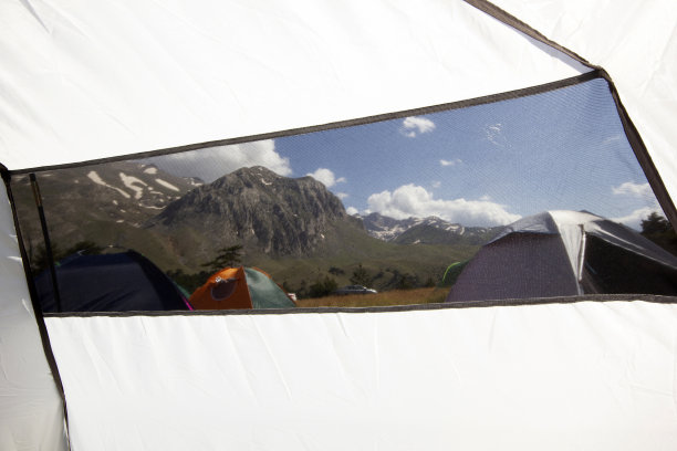 传统的登山夏令营，帐篷。图片下载