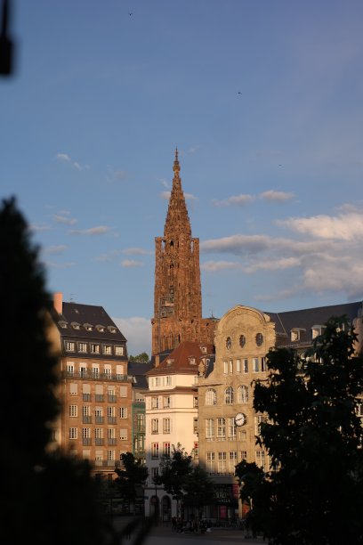 法国斯特拉斯堡的圣母院大教堂图片下载