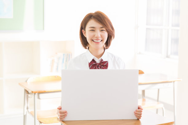 亚洲女生图片下载