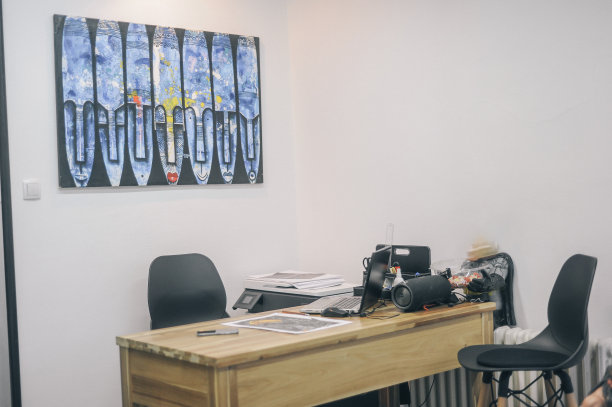 纹身工作室。工作的地方图片下载