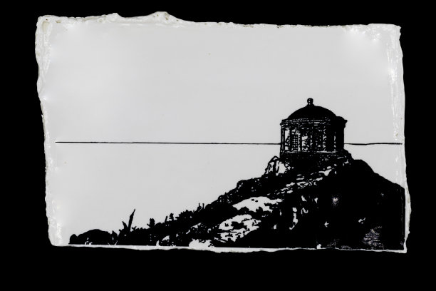 位于北爱尔兰的Mussenden神庙。图片下载