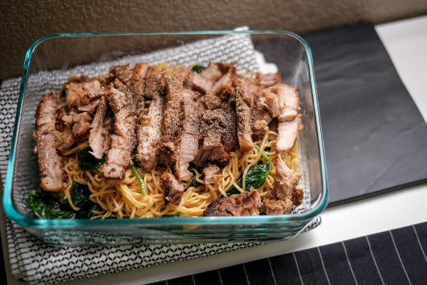 饮食健康营养菜。图片下载