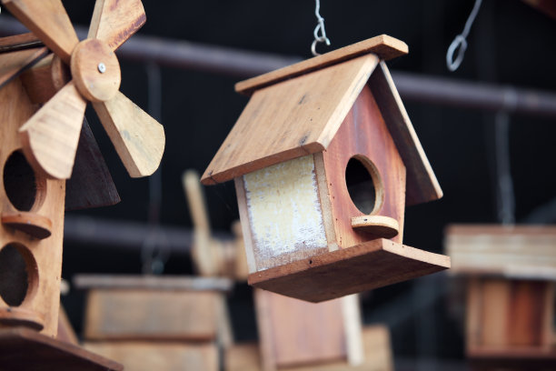木制鸟屋盒子的特写图片下载