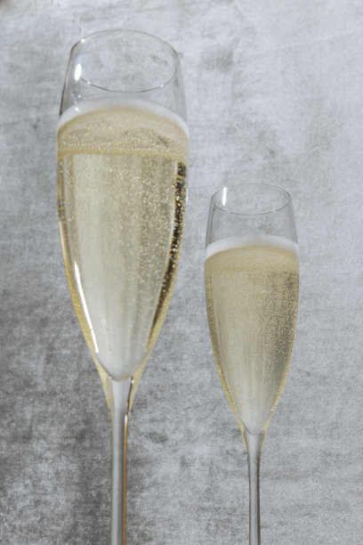 我们应该感谢Prosecco flutes图片下载