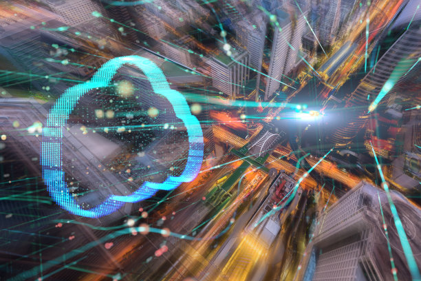 双曝光云技术概念和鸟瞰图城市。网络连接概念。通信。智慧城市。物联网。大数据图片下载