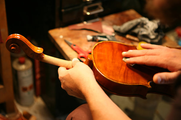 小提琴图片下载