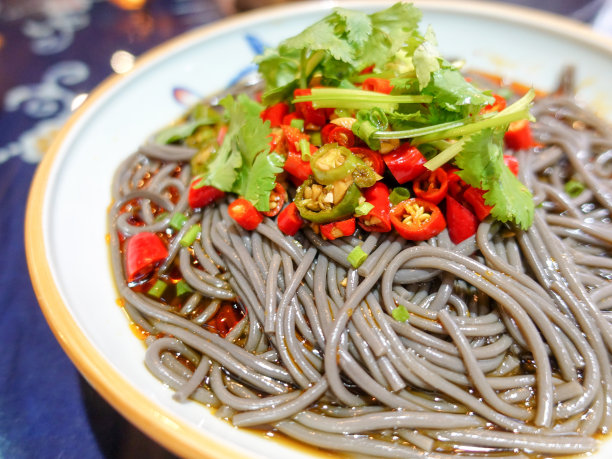 蕨根面条图片下载