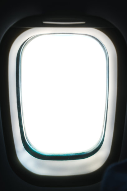 在飞行中看到飞机内部的一个窗口图片下载