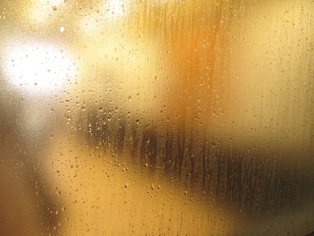 潮湿的室内图片下载