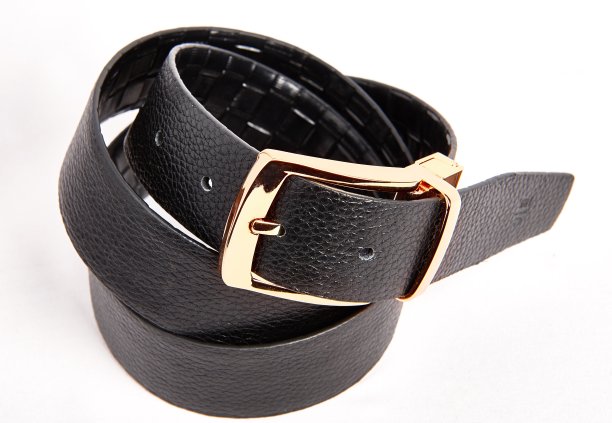 男士皮带与金属扣隔离图片下载