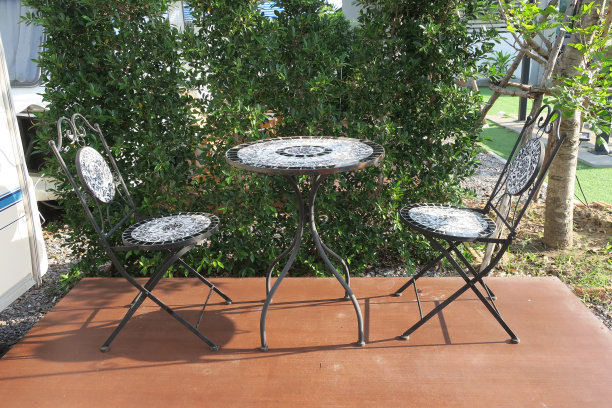 陶瓷椅套在早上，泰国图片下载