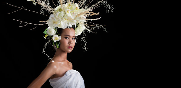 花环的背景在玫瑰女子亚洲图片下载