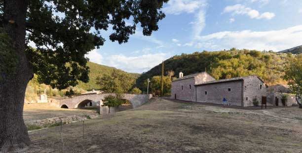 阿西西图片下载