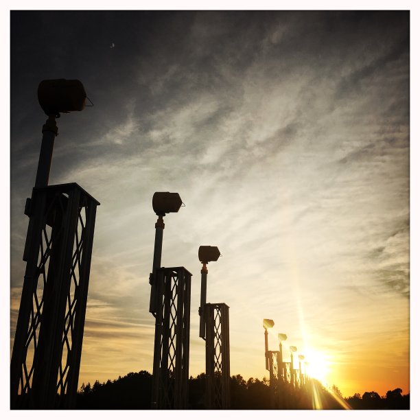 机场的灯光图片下载