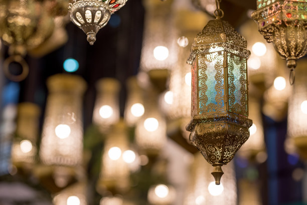 斋月漂亮的灯笼图片下载