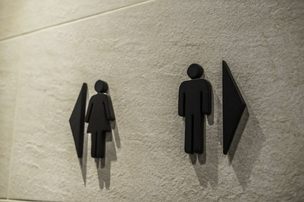 墙上的厕所标志图片下载