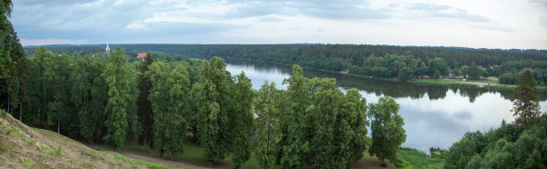 Birstonas度假小镇内曼河图片下载