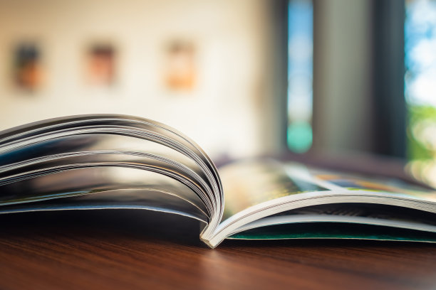 打开杂志图片下载