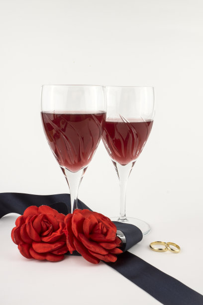 一杯红酒图片下载