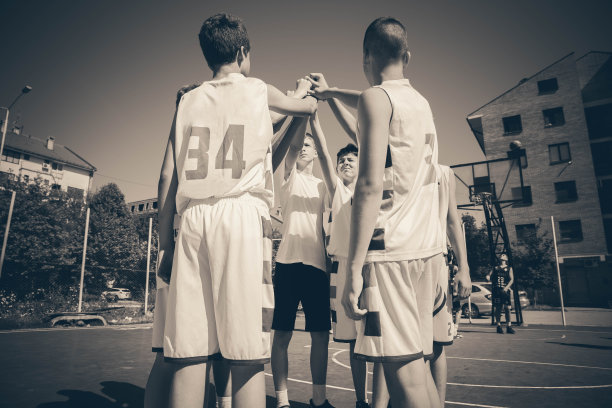 少年篮球队团结图片下载