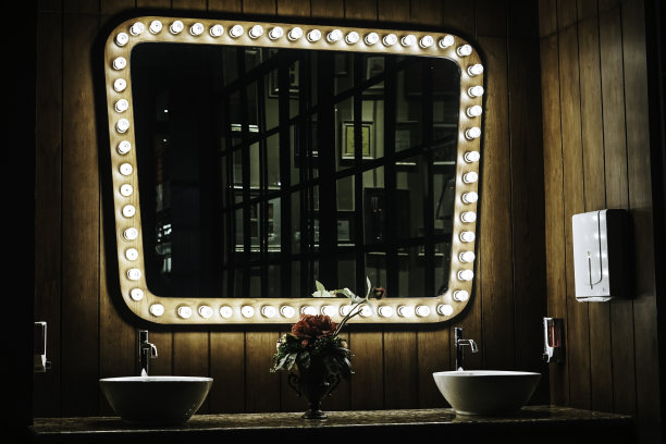 艺术独特的复古水槽手水图片下载