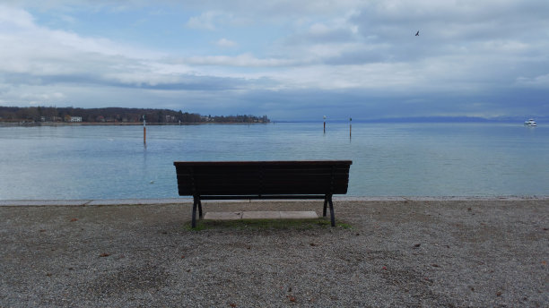 康斯坦斯湖图片下载