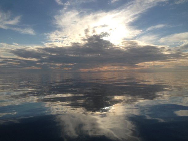 海上日落图片下载