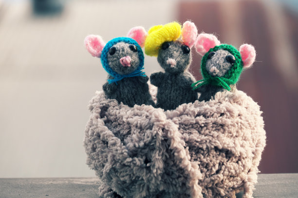 近手工产品，针织老鼠，手工艺品老鼠为礼物儿童玩具图片下载